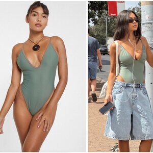 NWT! SoSo Swim Green Original Cut One Piece Cheeky Swimsuit Sz. M T